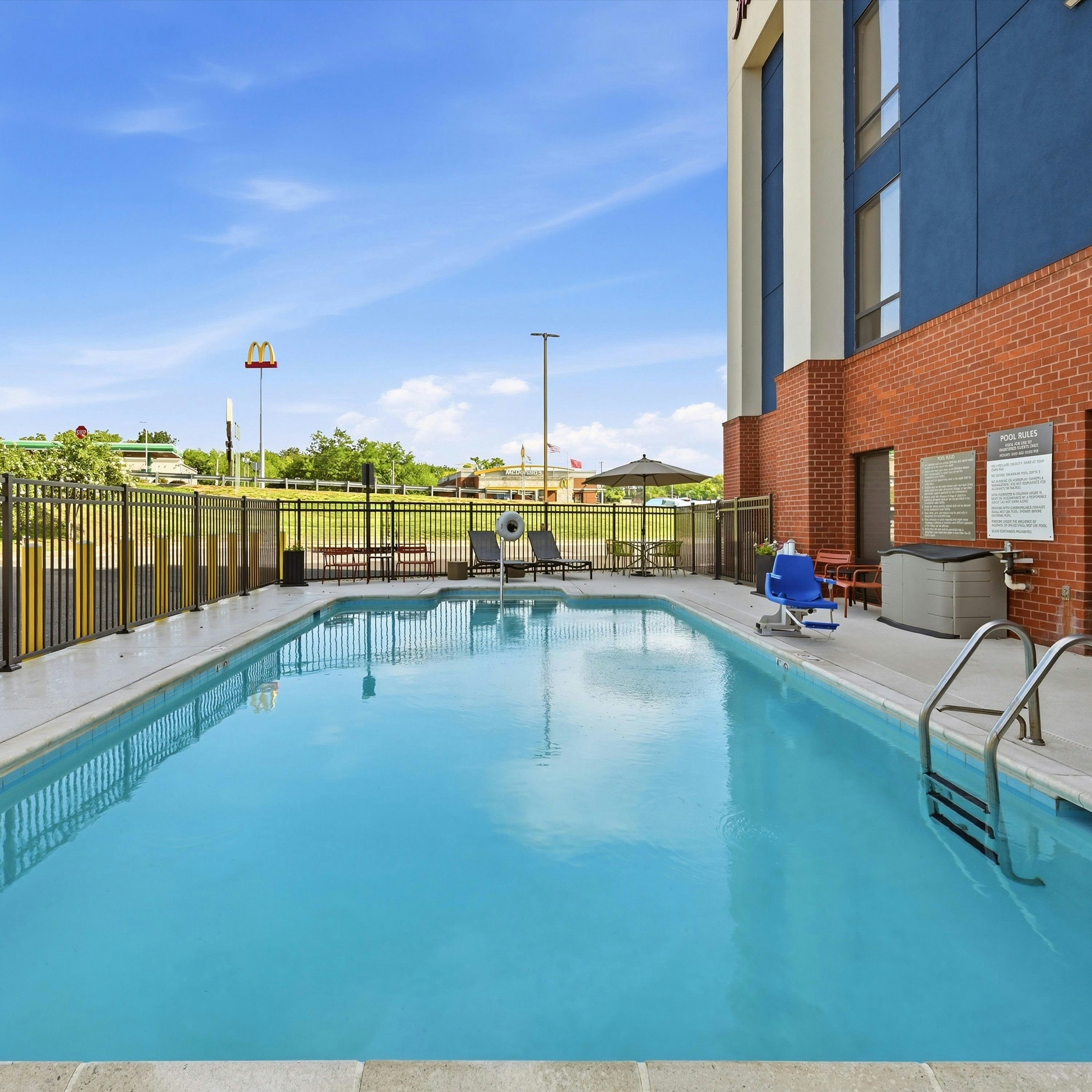 Hampton Inn Martinsburg South-Inwood 46/75