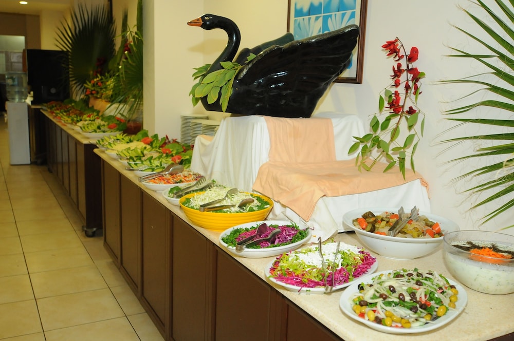 Ares Hotels 14/33