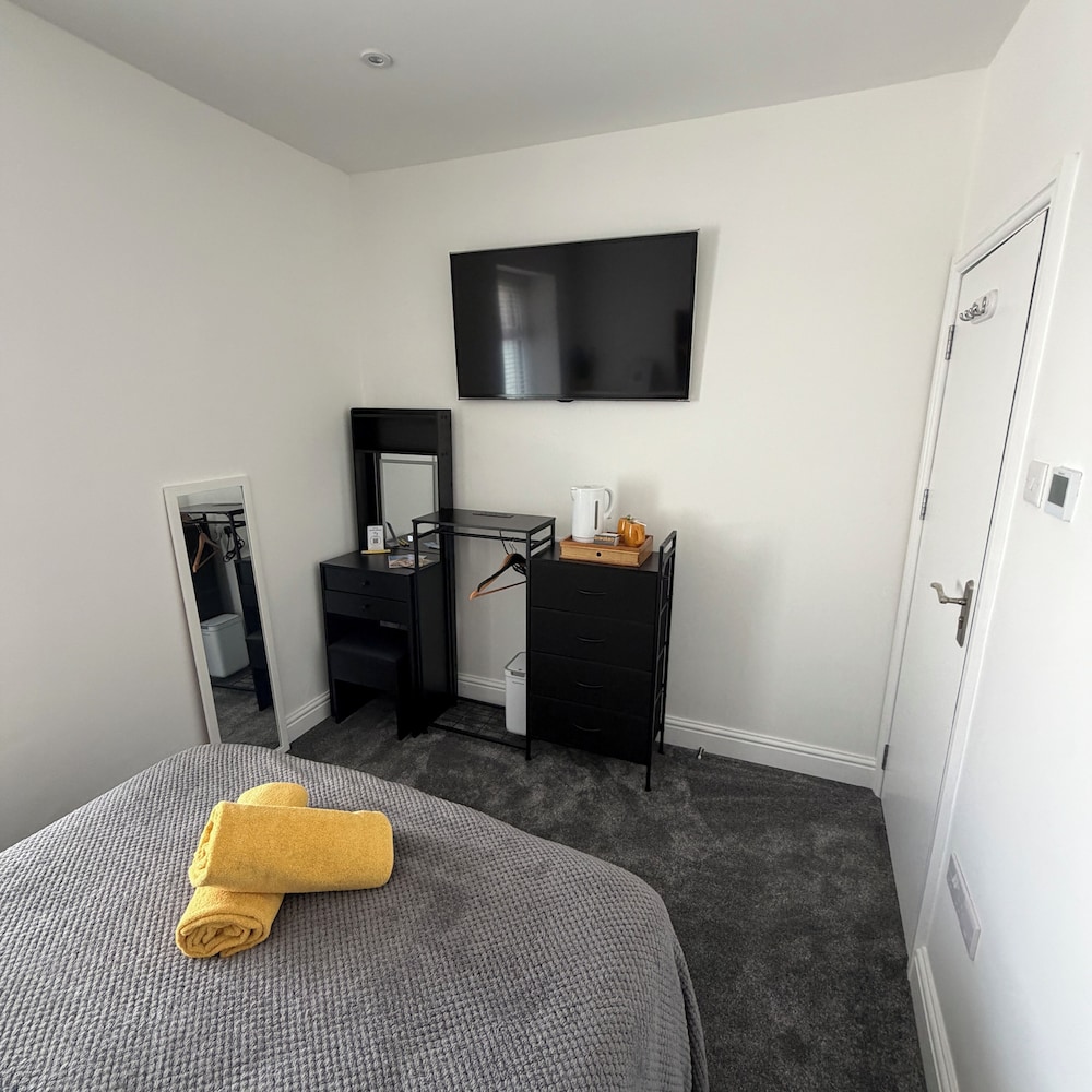 Breakers Lodge - Hostel 44/65