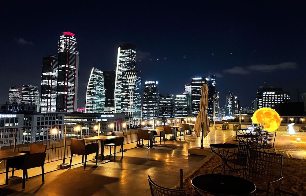 Glad Hotel Yeouido 59/64