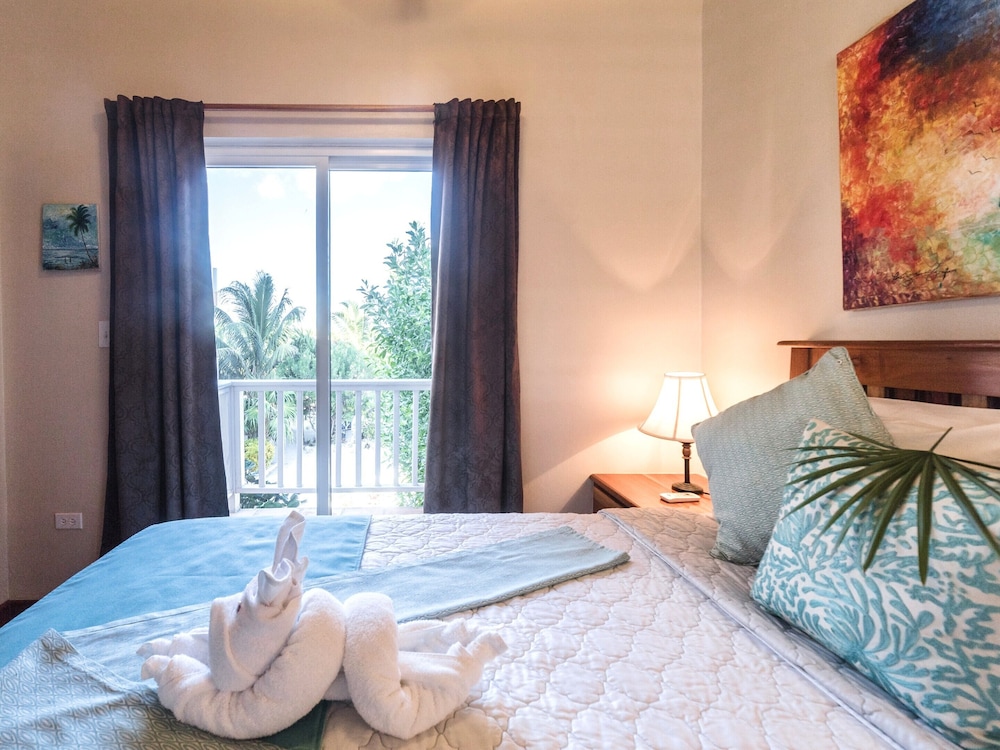 Sapphire Beach Resort 15/77