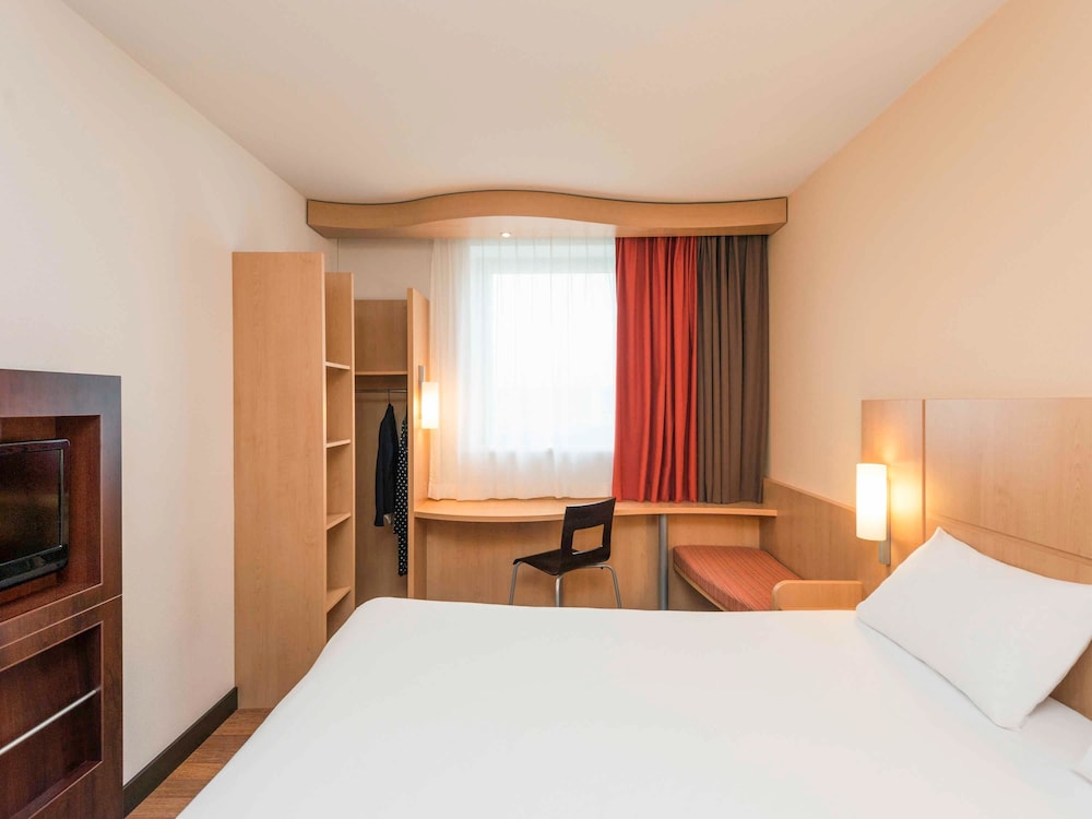 ibis Esch Belval 19/64