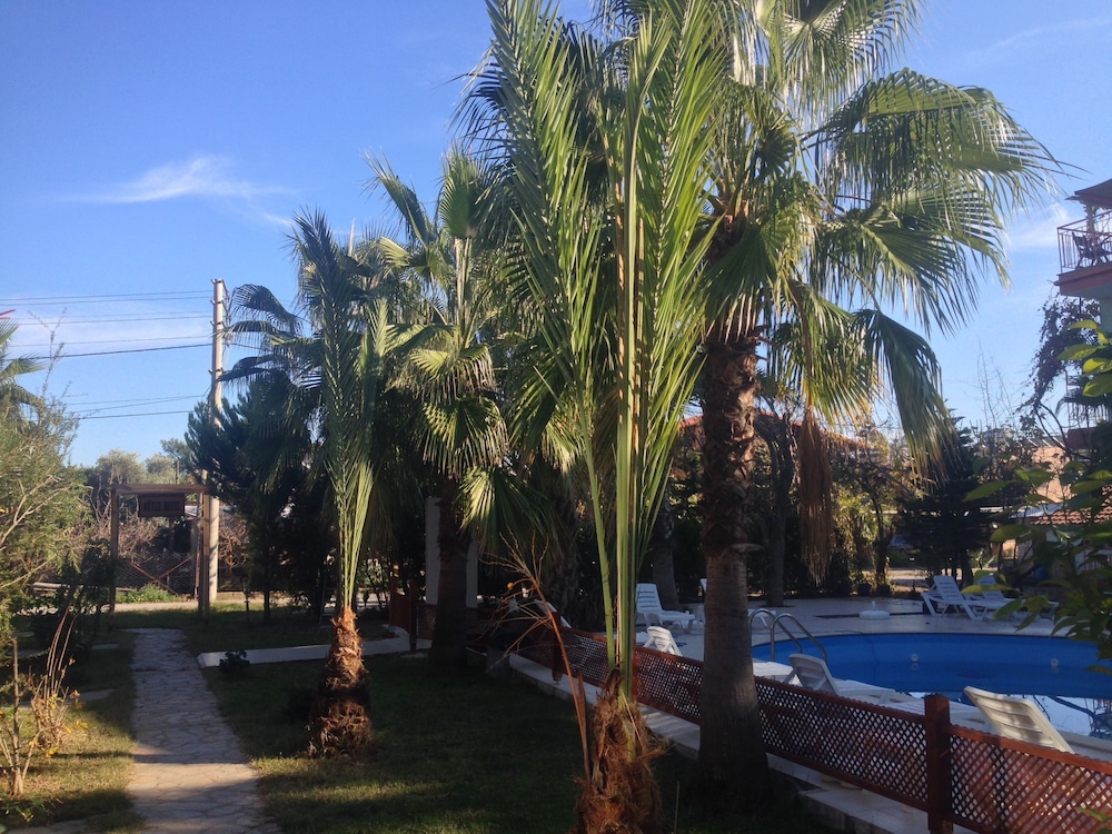 Kutle Hotel 34/40