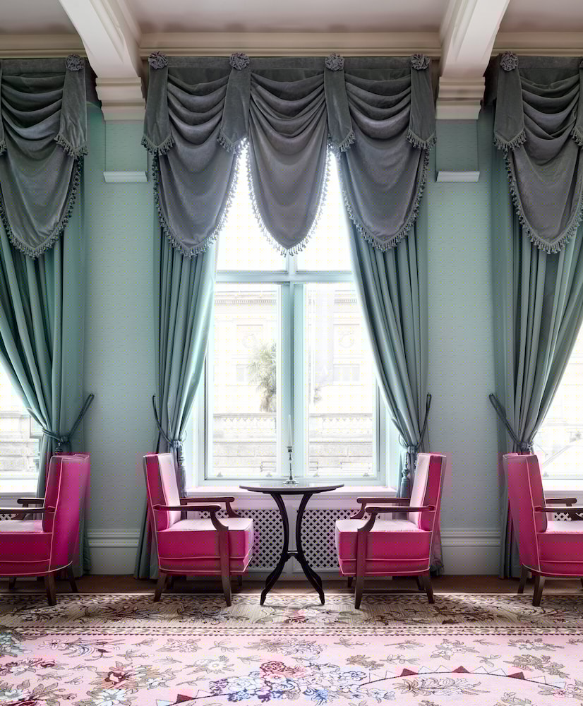 The Randolph Hotel Oxford, a Graduate by Hilton 73/88
