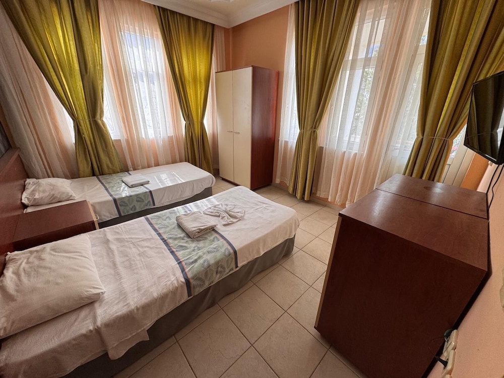 Grand Sem Hotel 16/58