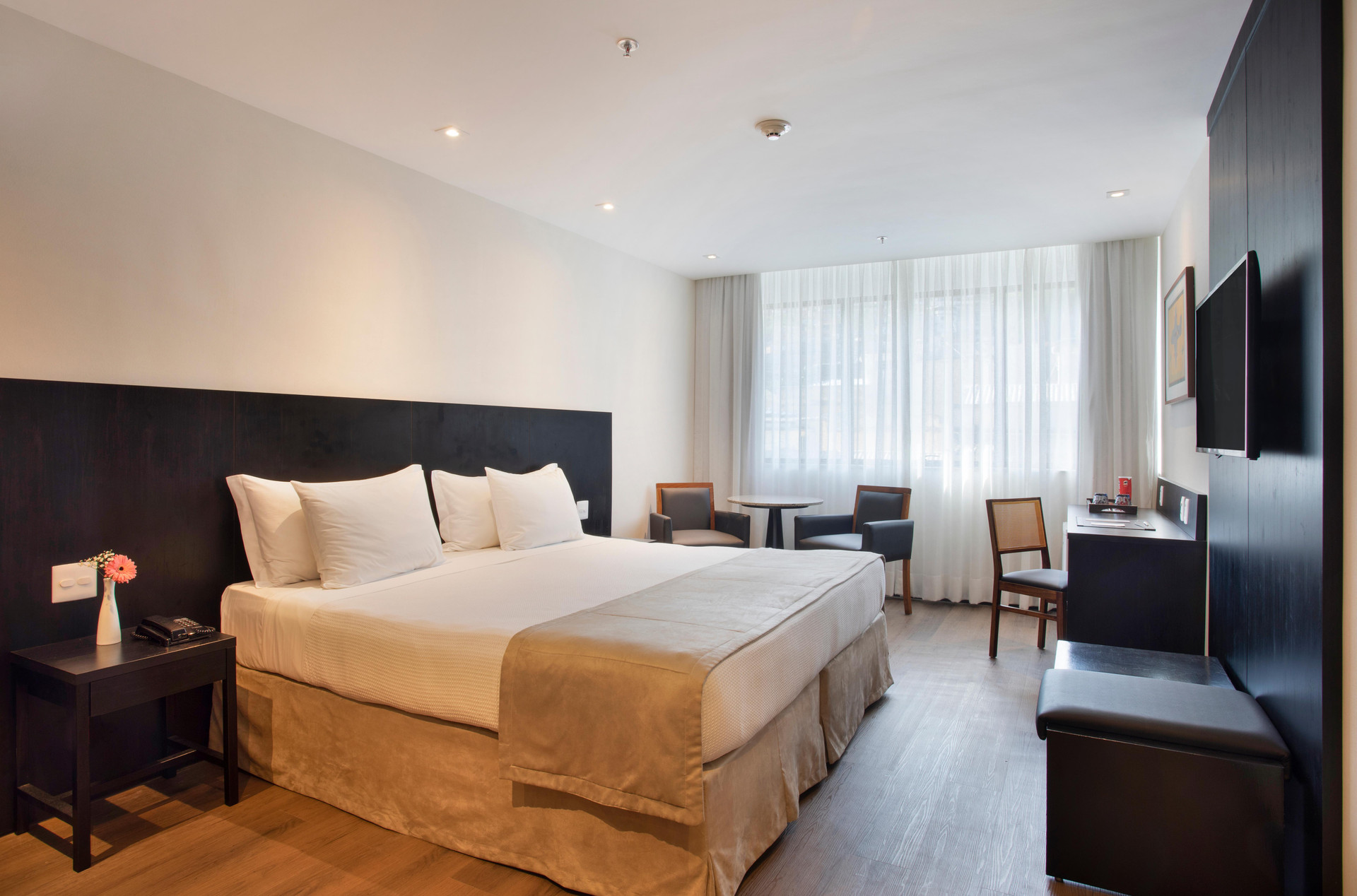 Standard, Double Bed, Street View