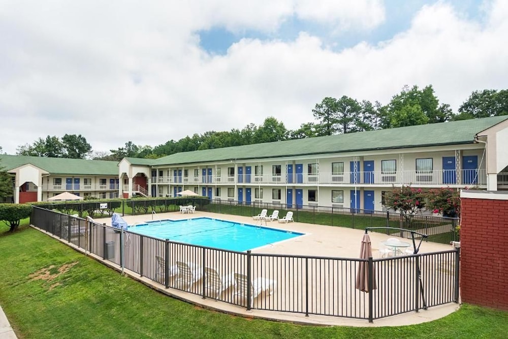 Motel6 Gainesville, GA 56/65