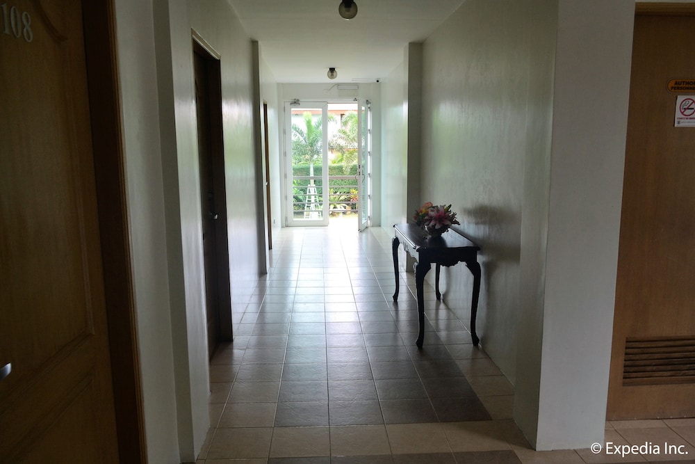 Hanan Hotel Tagaytay 30/64