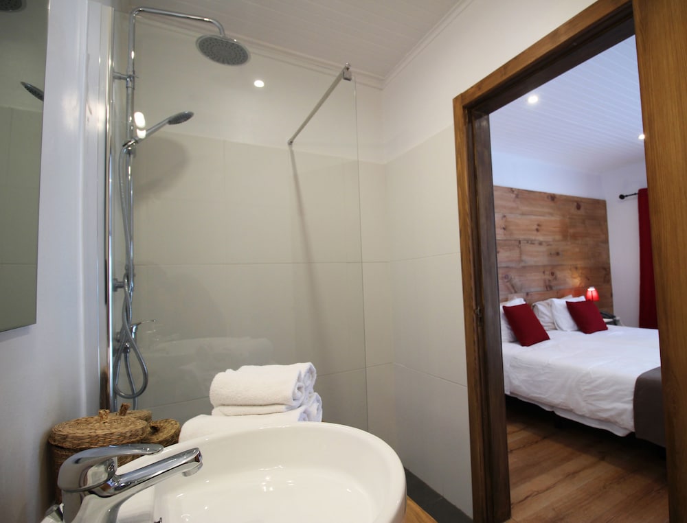 GuestHouse Vila Lusitania 47/50