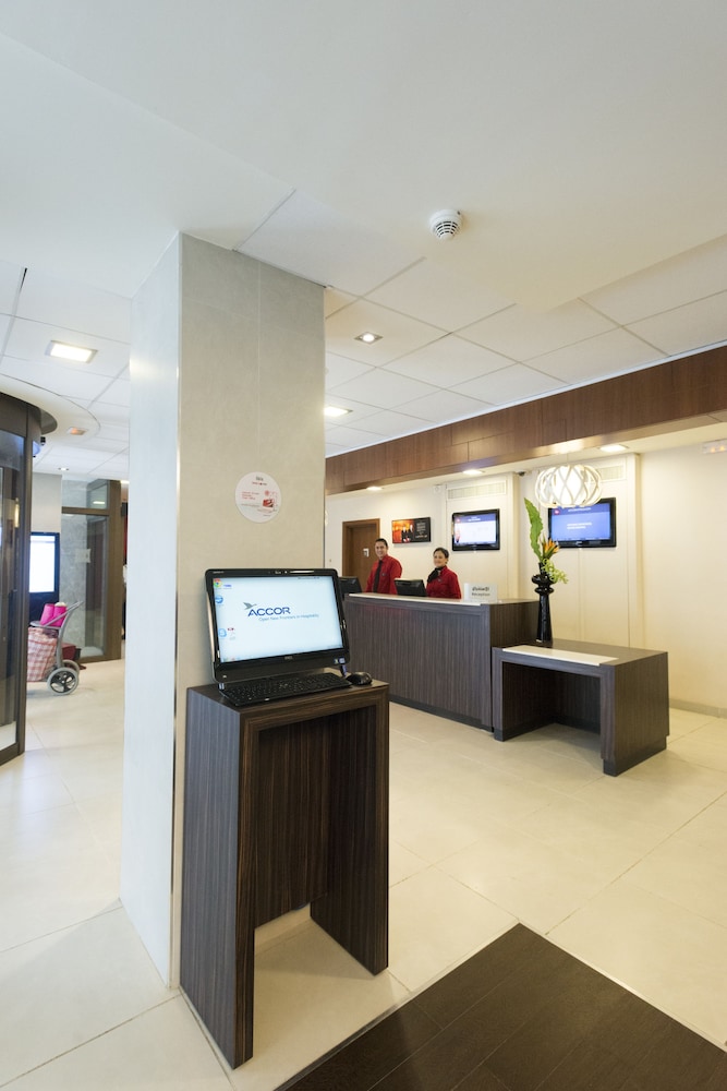 Ibis Tunis 13/70