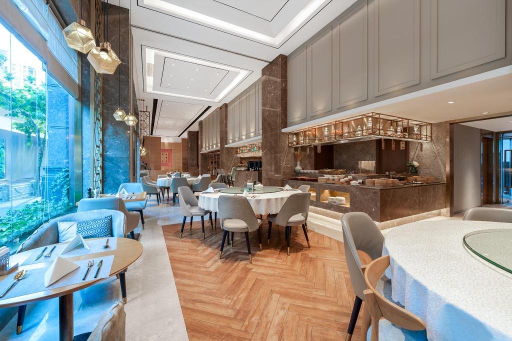Yitel Premium(Shanghai Zhongshan Park) 36/50