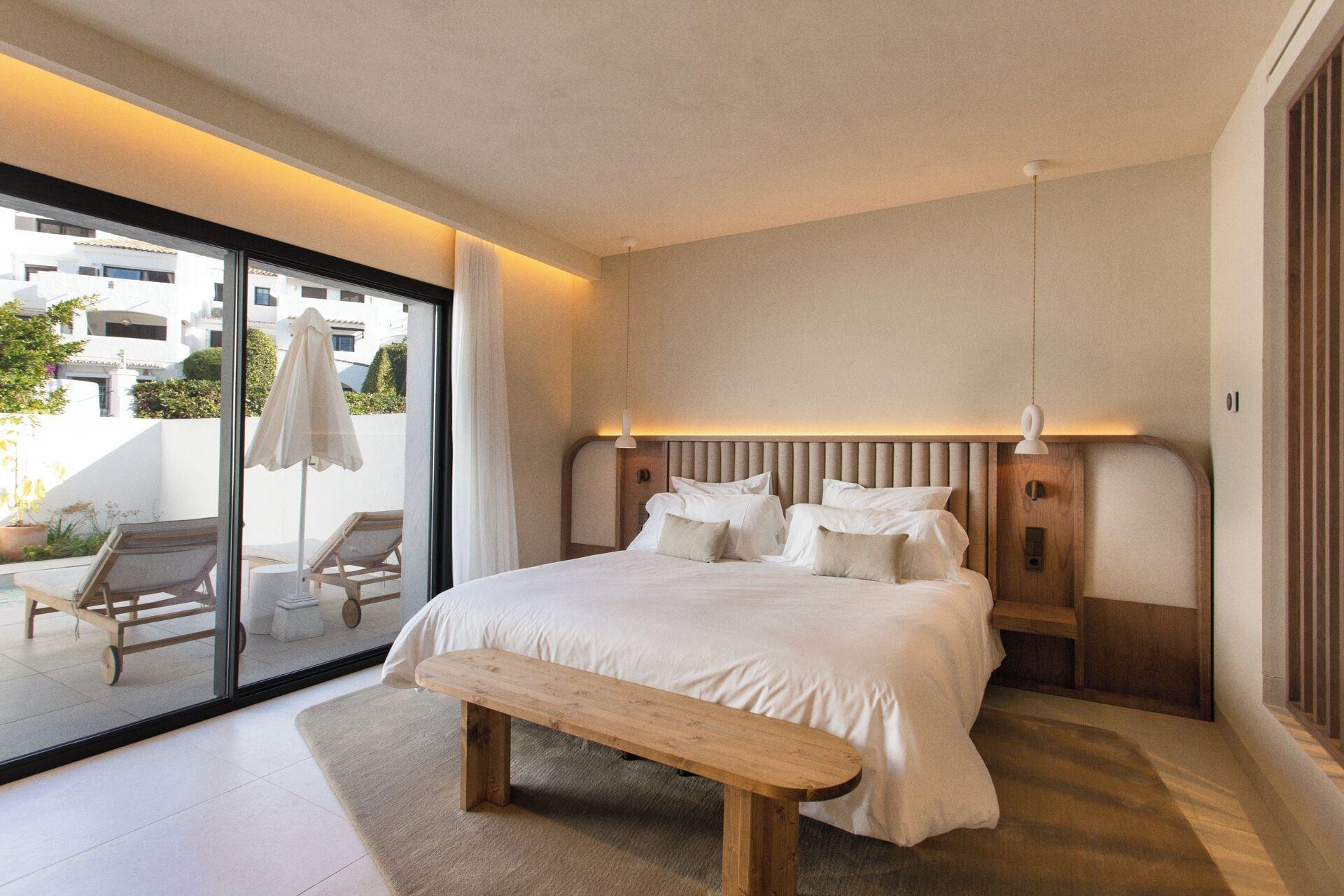 ANFITRION VILLAS & SUITES MARBELLA 22/50