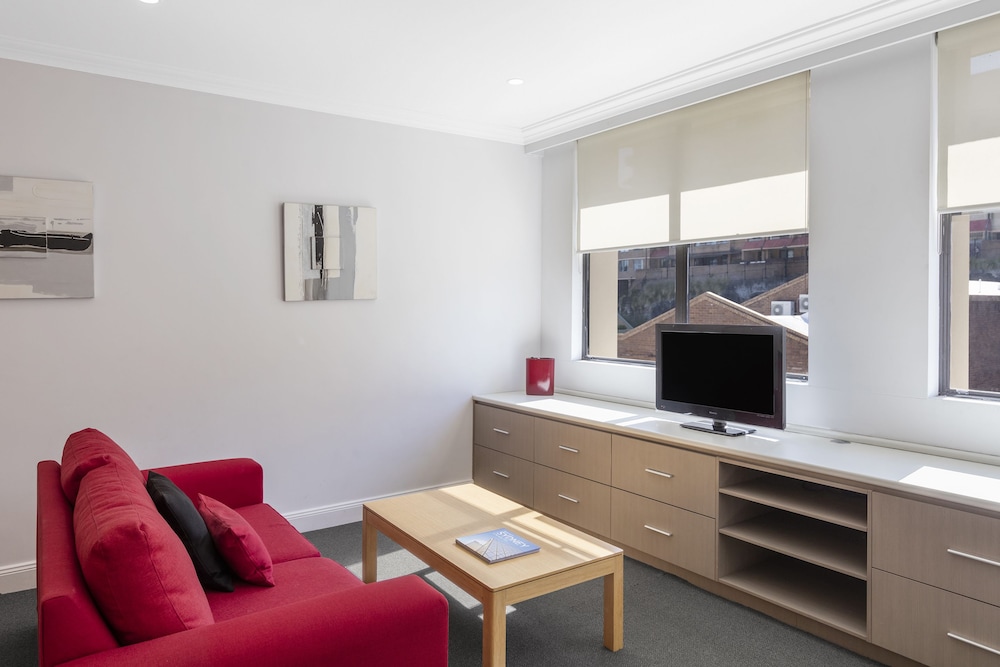 Nesuto Woolloomooloo Apartment Hotel 36/72
