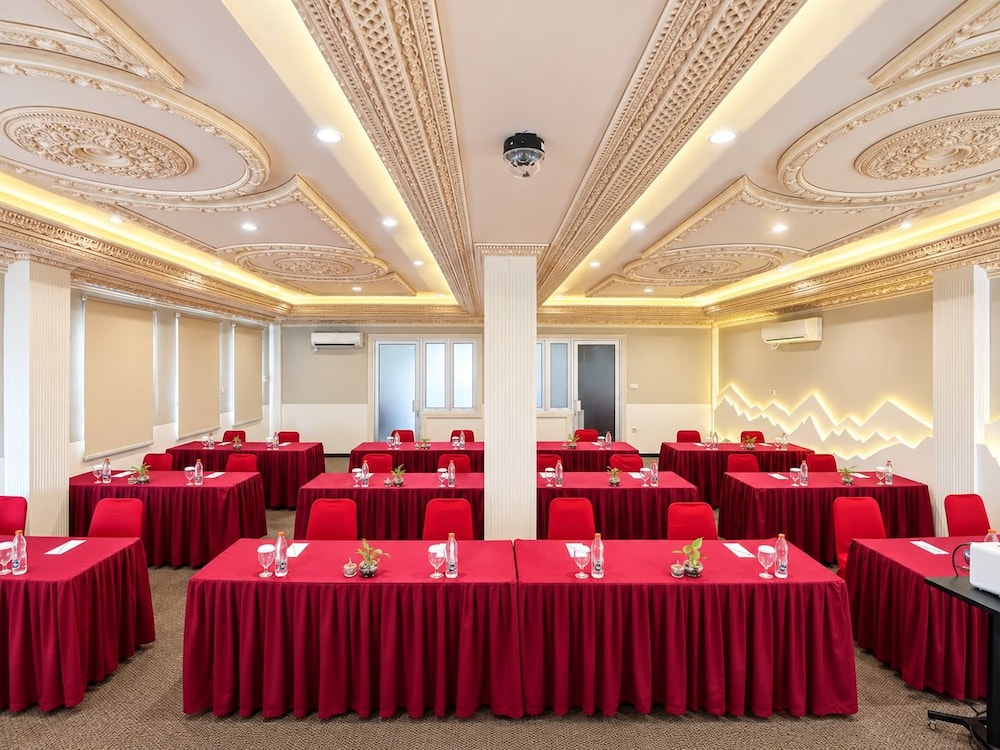 Ceria Boutique Hotel 44/54