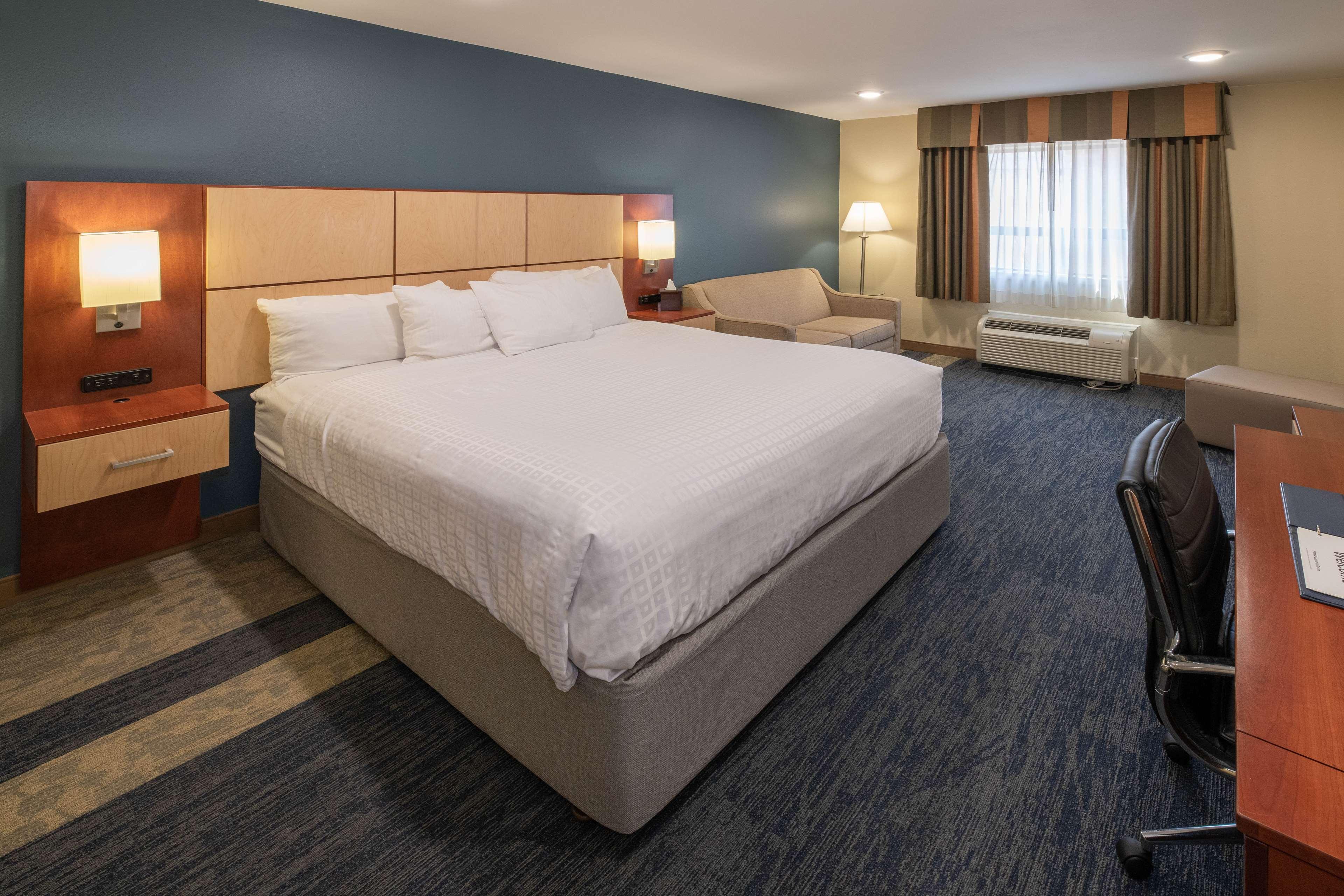 غرفة، Best Western Plus Clocktower Inn 3/10
