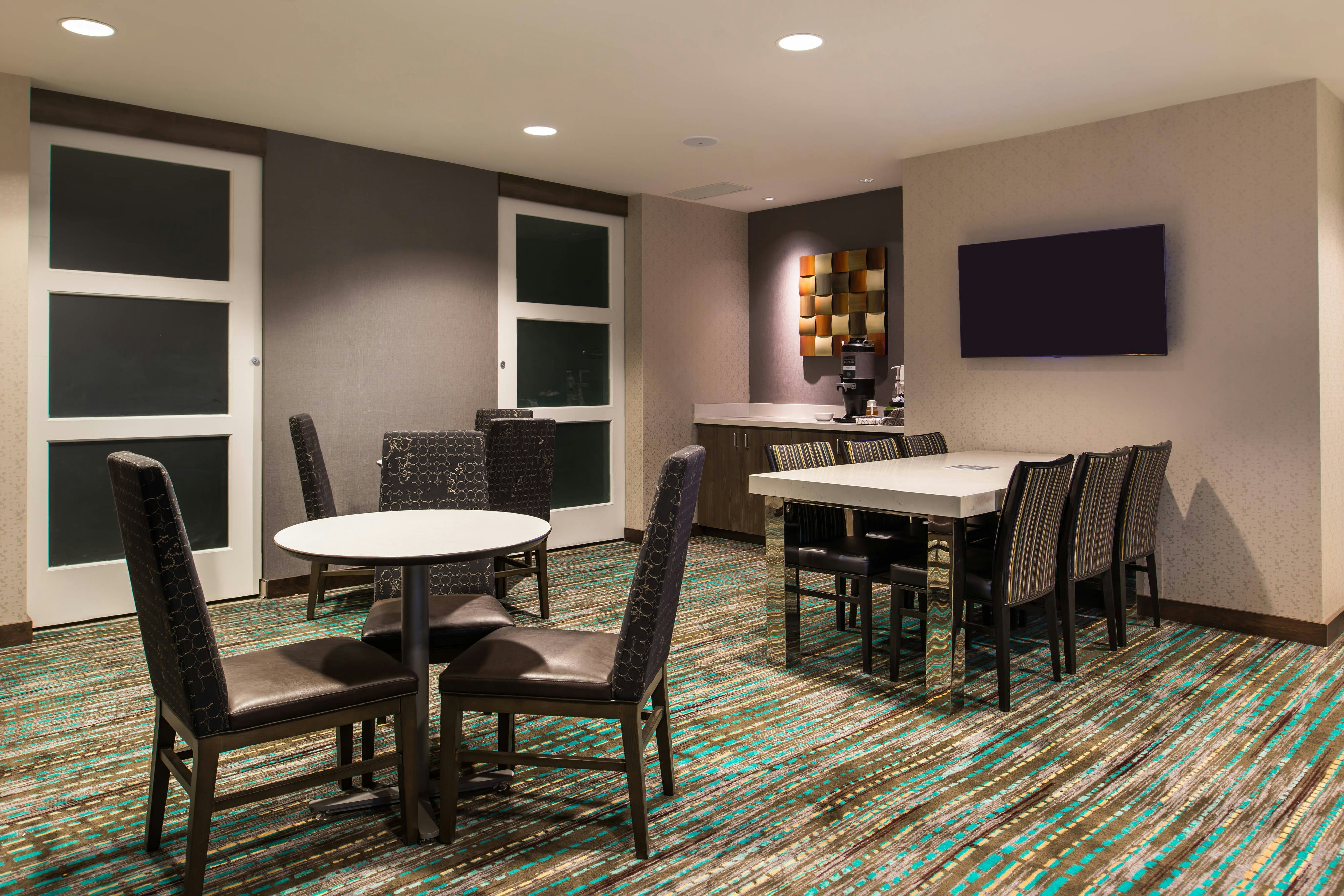 RESIDENCE INN ST. LOUIS WESTPORT 46/52