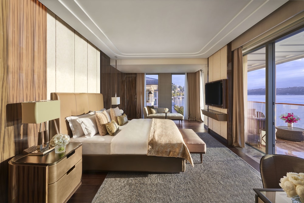 Mandarin Oriental Bosphorus, Istanbul 18/83