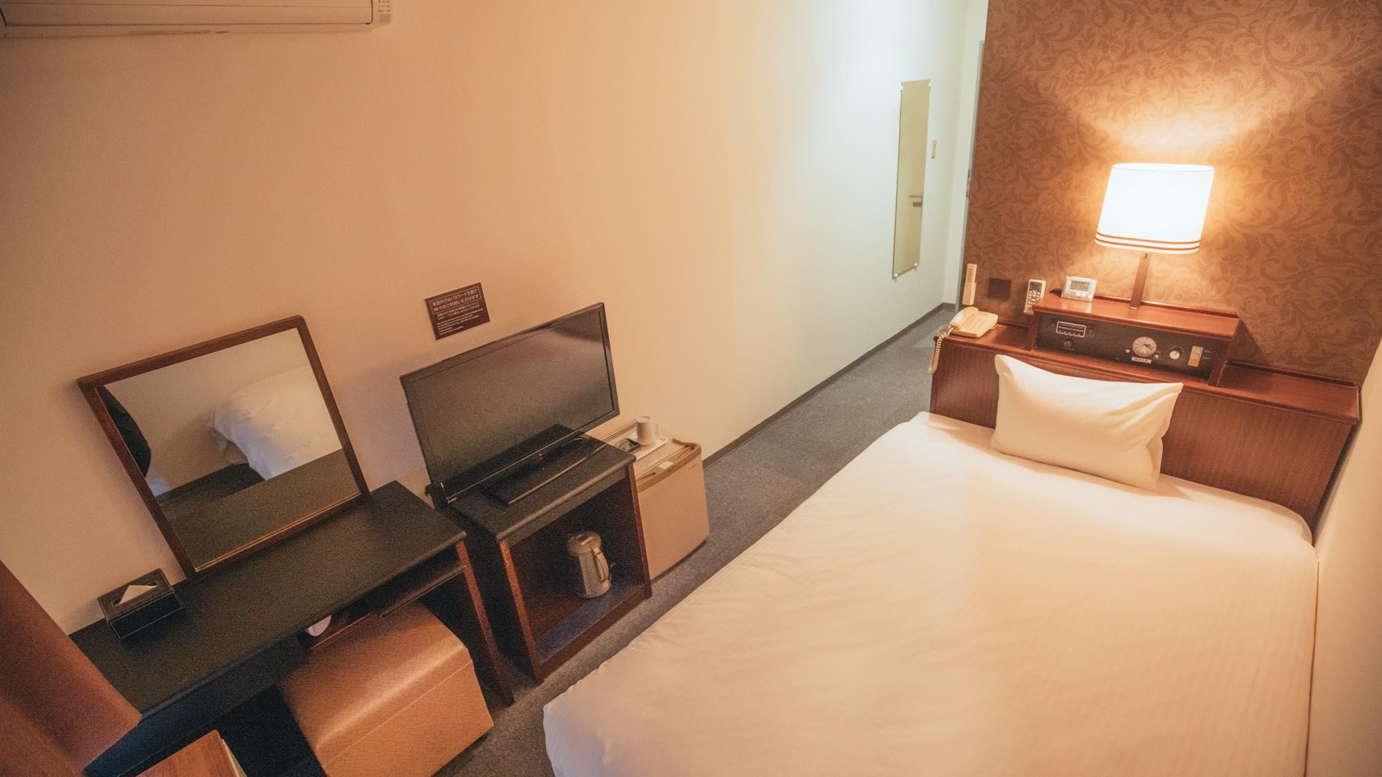 Economy, Single, Semi Double Bed