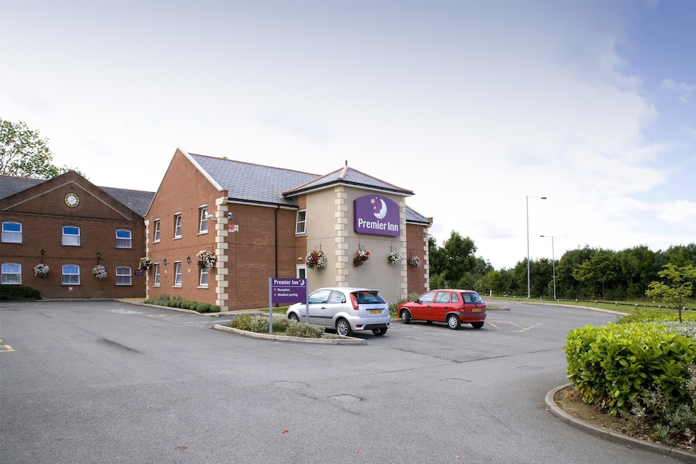 Premier Inn Kettering Hotel 23/29