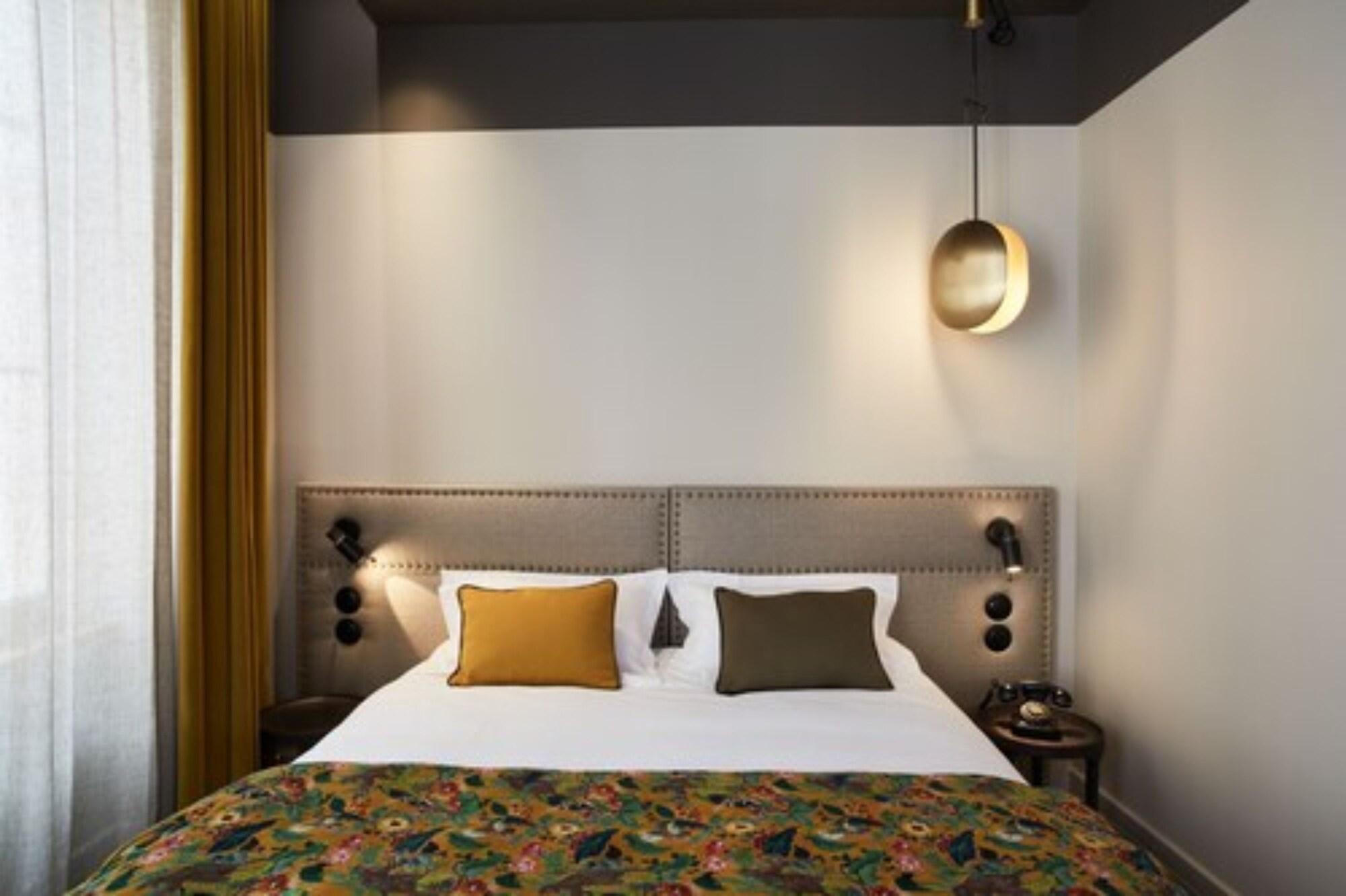 1 Bedroom, Elegant, Deluxe, Triple, 1 King and 1 Single Beds, City View
