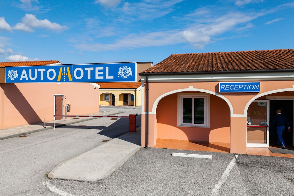 Autohotel Venezia 2/52