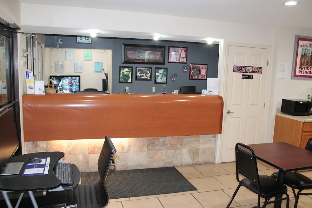 Americas Best Value Inn -Tuscaloosa photo3