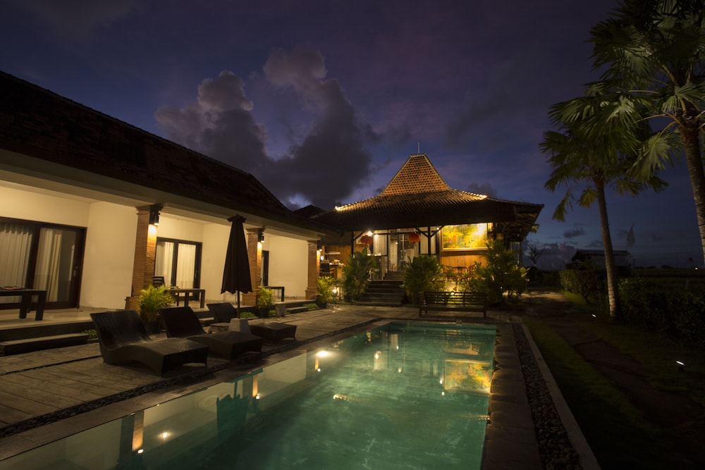 Kampung Canggu 3/50