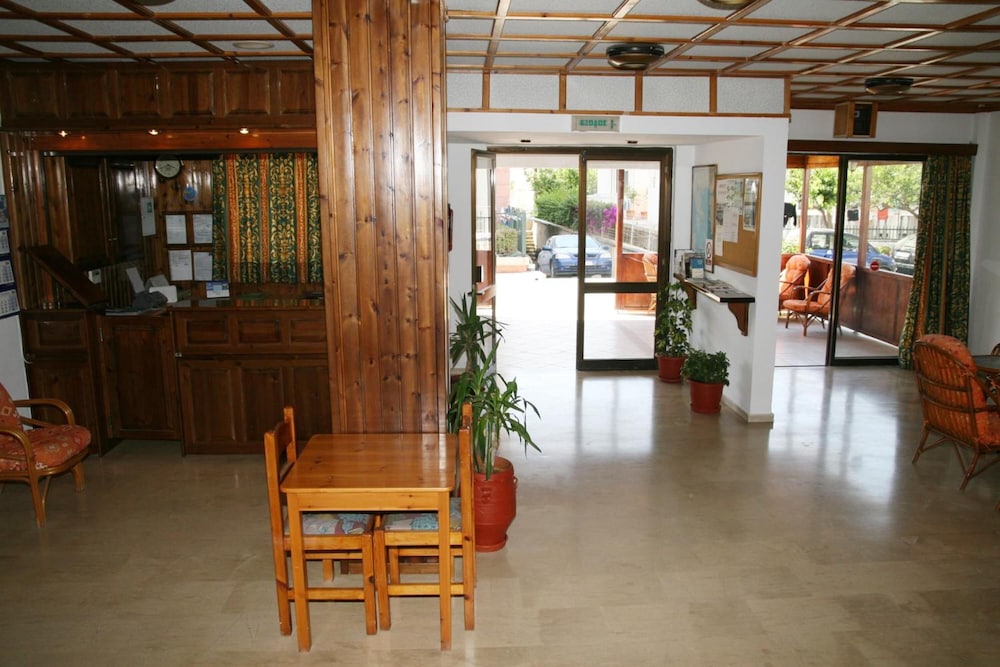 Andavis Hotel - Adults Only 32/50