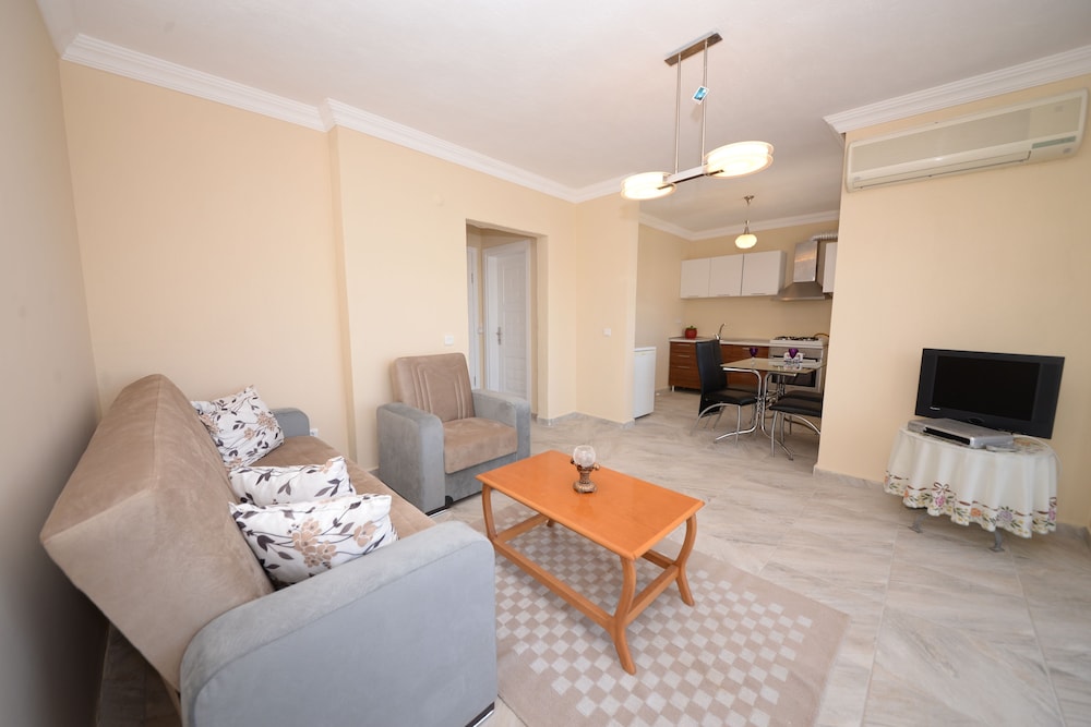 Neruda Pension 25/43