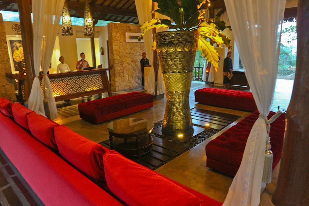 Grand Mega Resort and Spa Cepu 17/30
