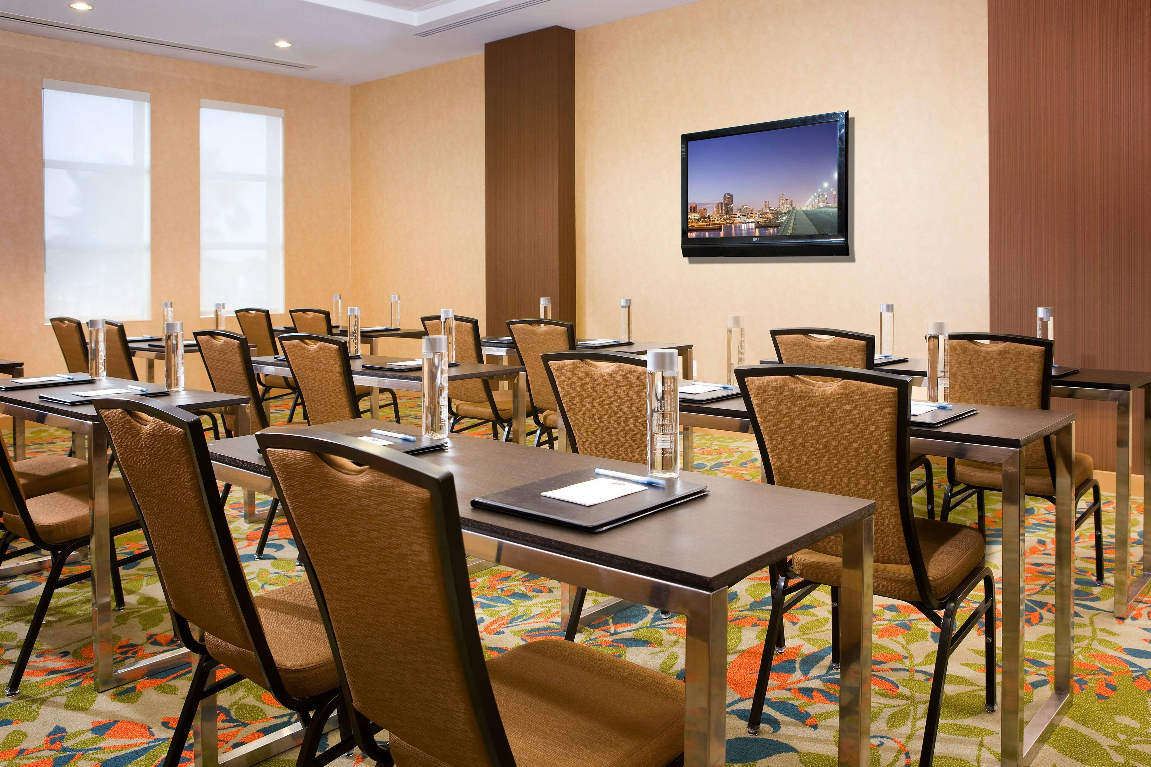 Residence Inn By Marriott Long Beach Downtown 14/17