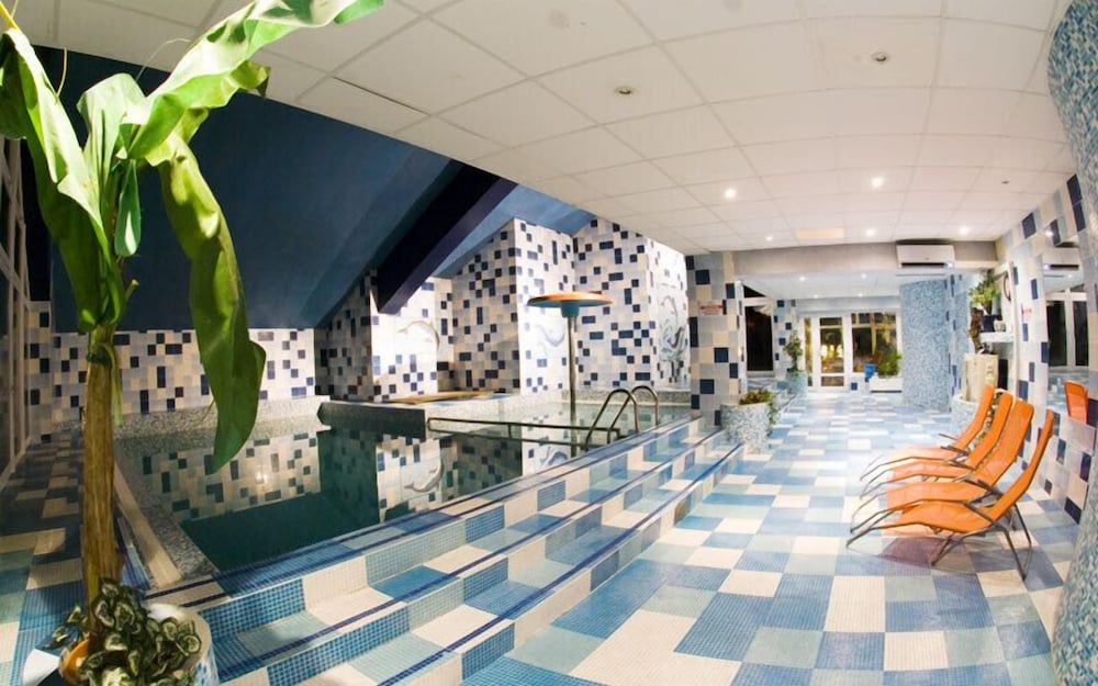 Hotel Fit & Fun 6/50