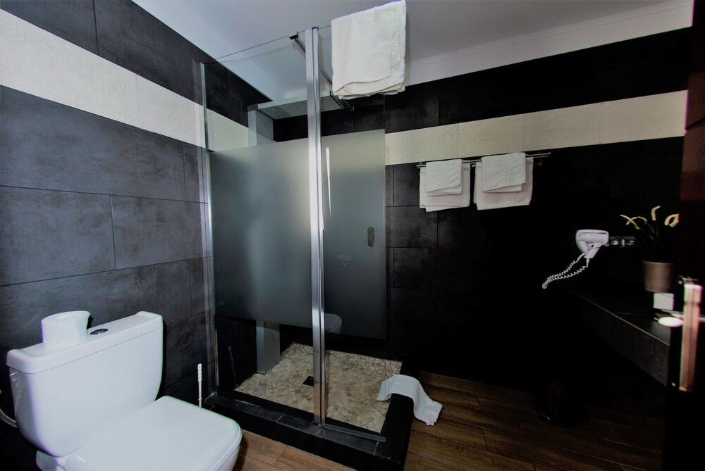 Birdcage Gay Resort - Adult Only 48/50