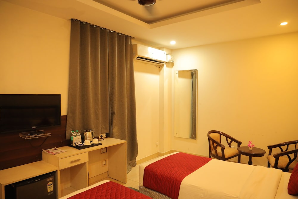 Nirvana Suites 31/50