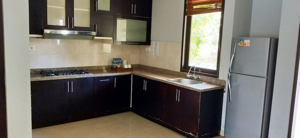 Town House Bukit Damai Indah Hotel and Residence 47/49