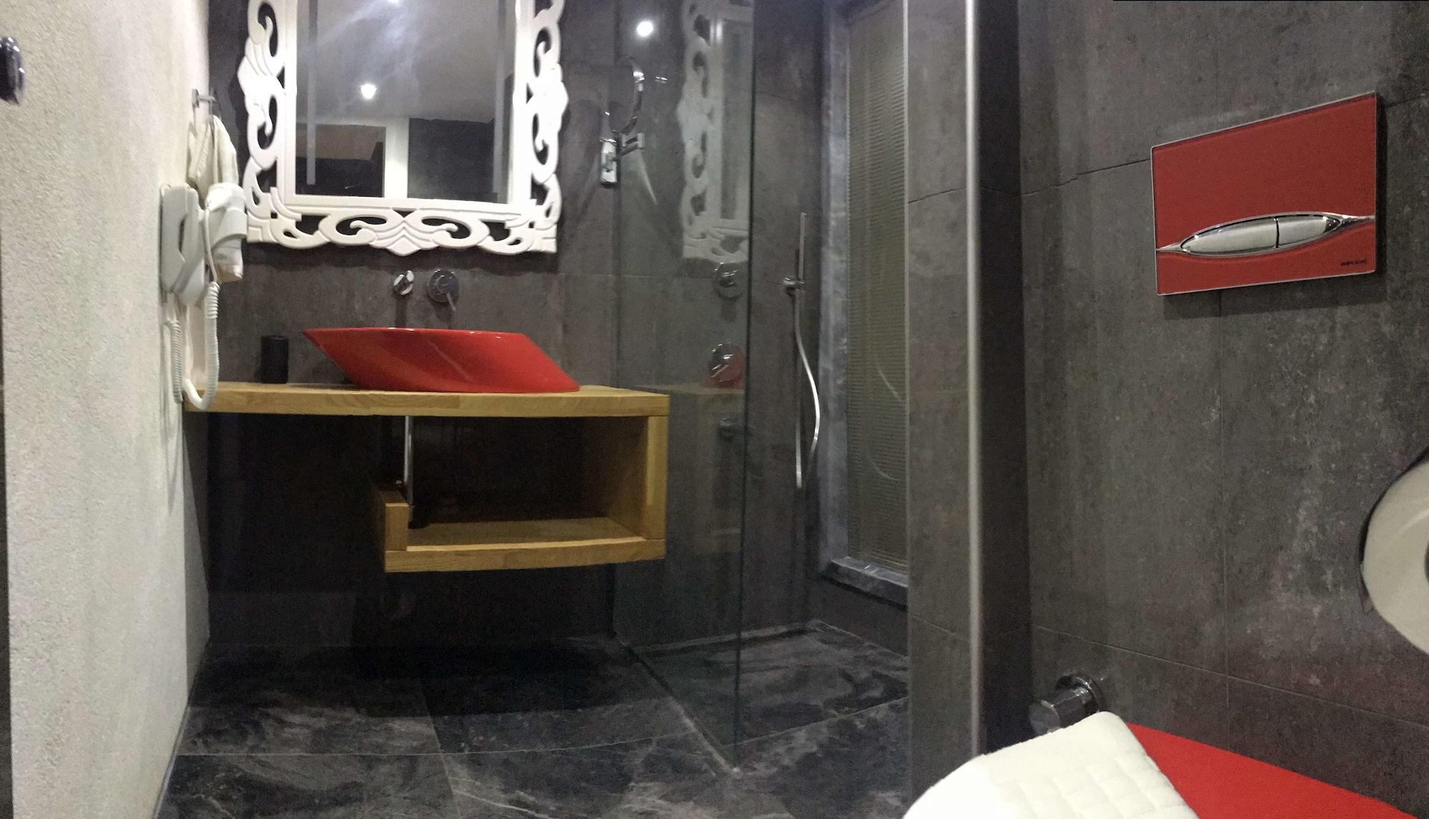 Ferush Otel 50/50