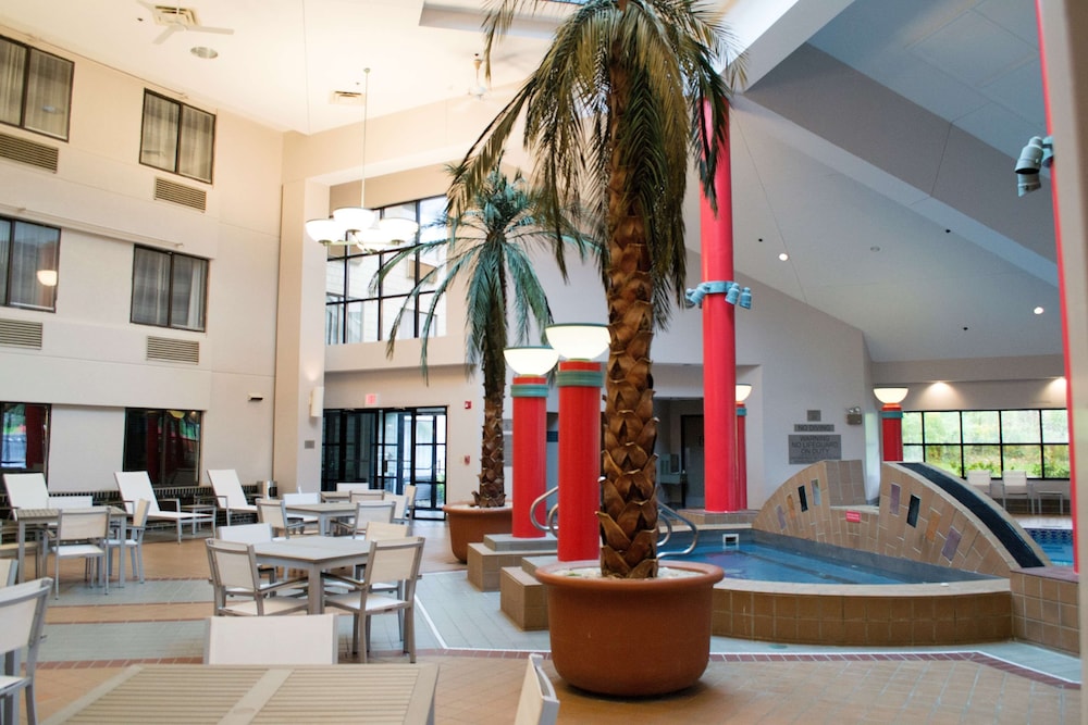 Country Inn & Suites by Radisson, Erie, PA 39/42