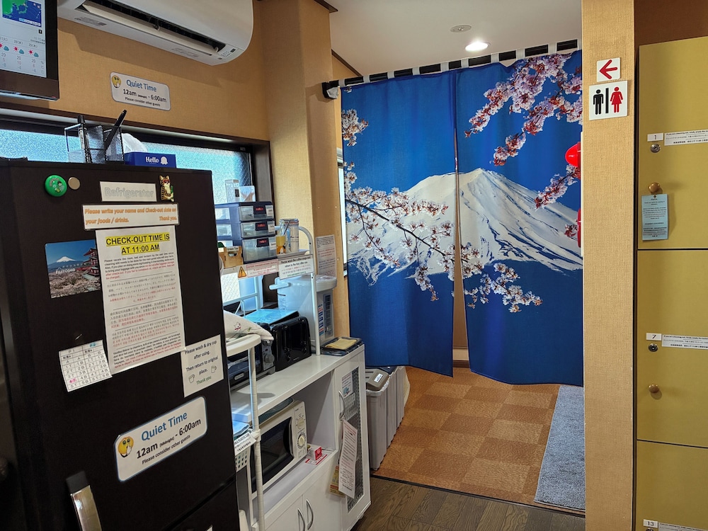 Mt Fuji Hostel Michael's 8/47