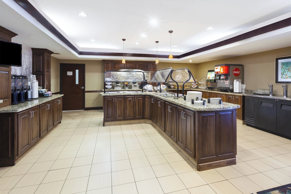 Staybridge Suites Columbia Hwy 63 I 70 5/50
