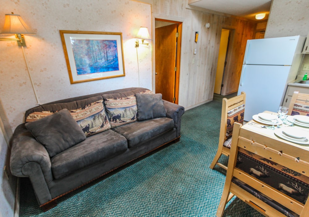 Smoketree Lodge, a VRI resort 40/70