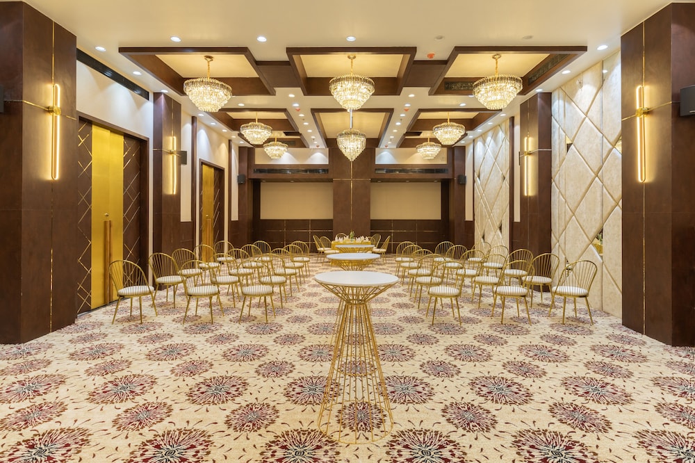 Royal Rawal - Luxury Boutique Hotel 30/37