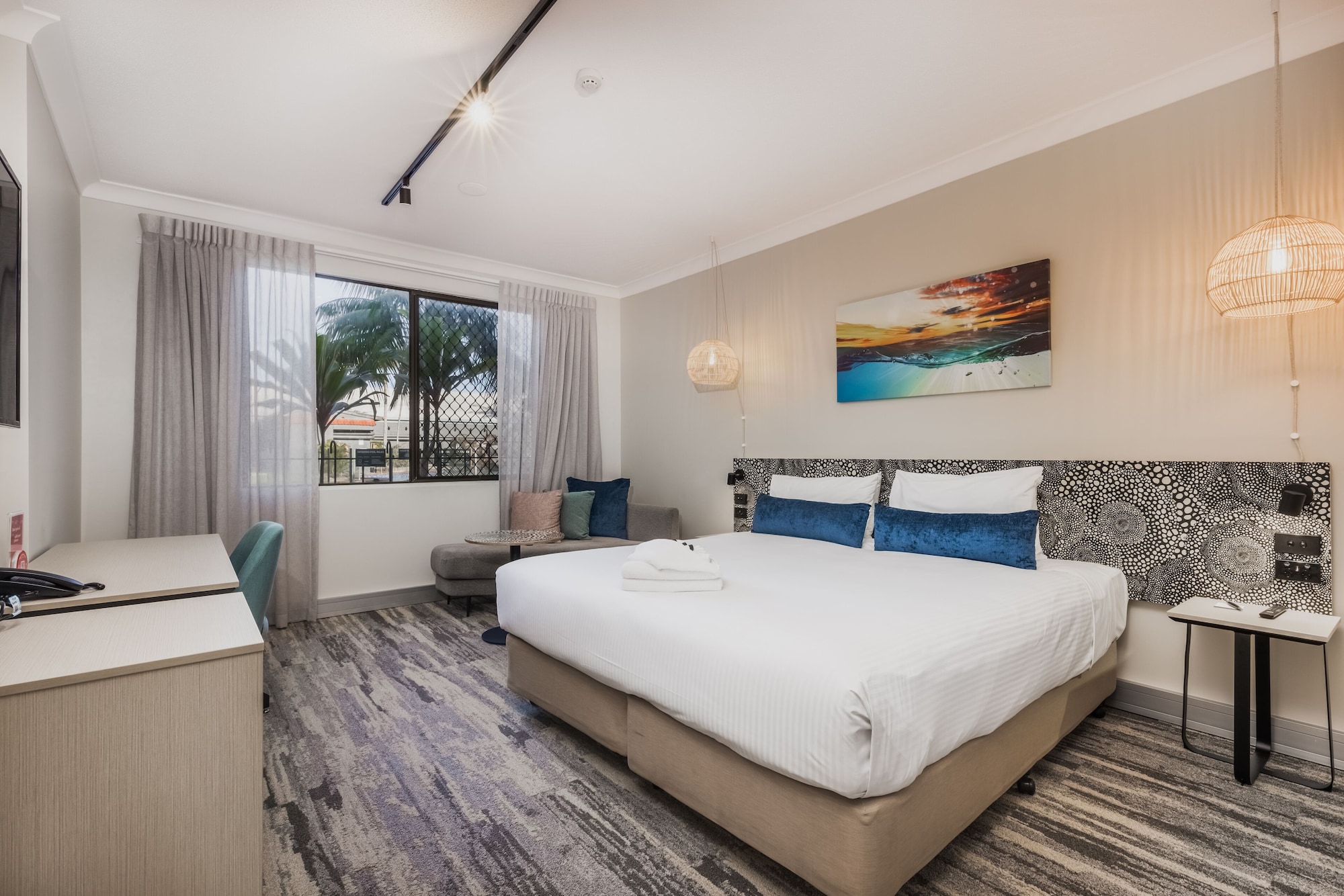 Studio, King Bed, Accessible, Mermaid Waters Hotel by Nightcap Plus 2/8