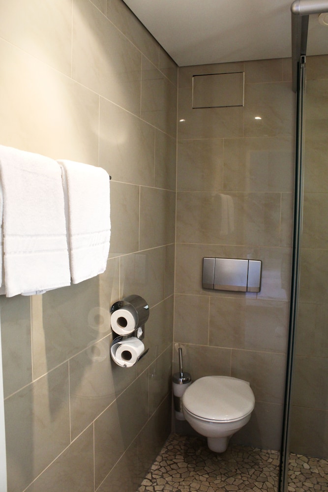 Besttime Hotel Bendorf 38/41
