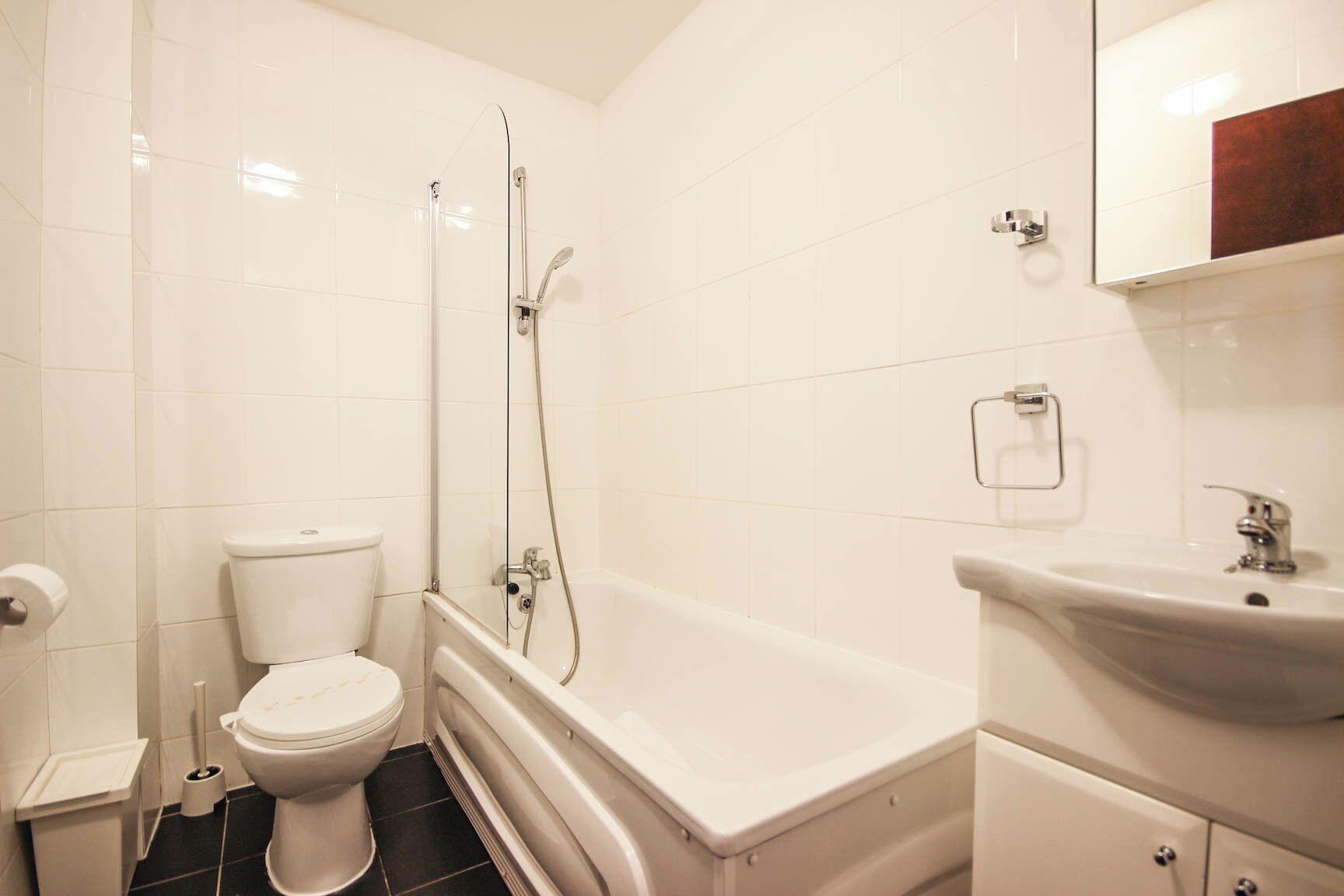 2 Bedrooms, Apartment, Camden Market Apartments 6/8
