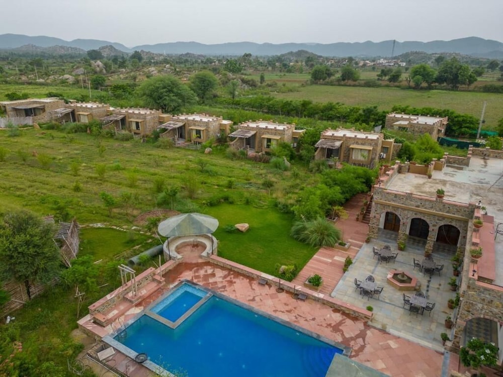 Little Affair Sariska 16/17