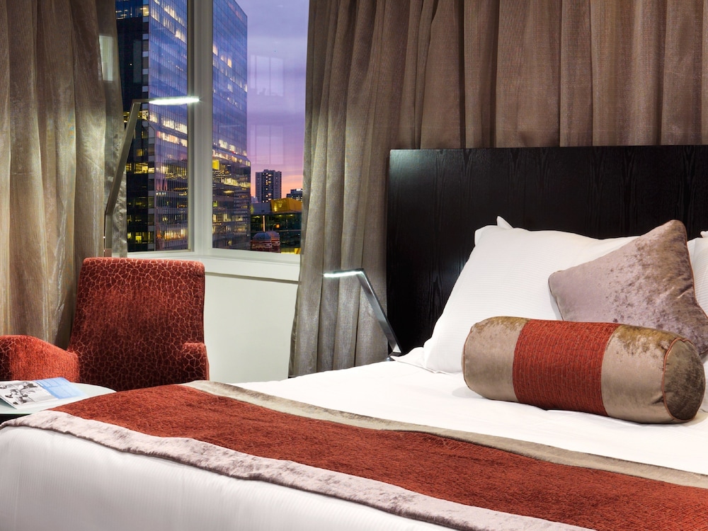 Hotel Grand Chancellor Melbourne 18/59