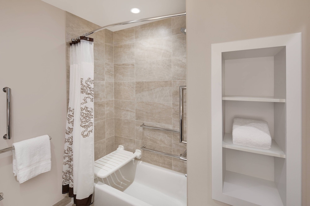 Residence Inn Seattle South Renton 11/40