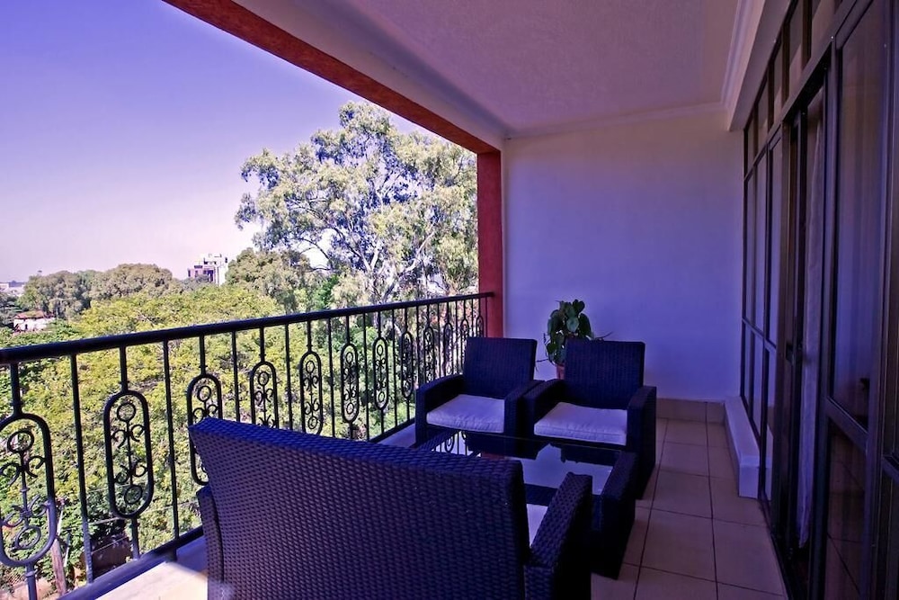 Gemsuites Luxury Serviced Apartments 43/50
