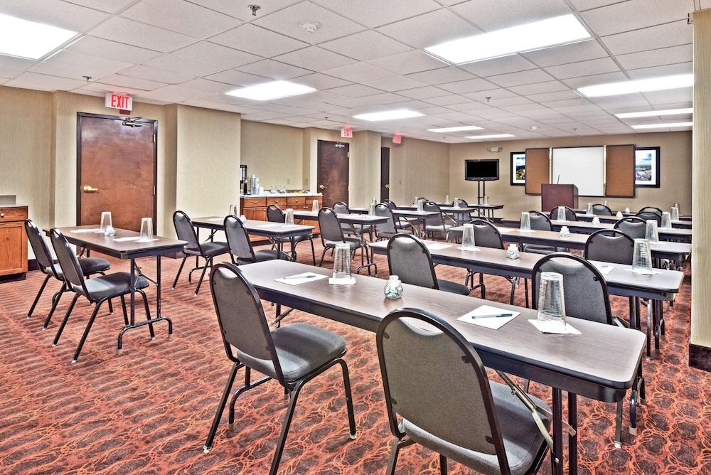 Hampton Inn Huntington/Barboursville 38/40