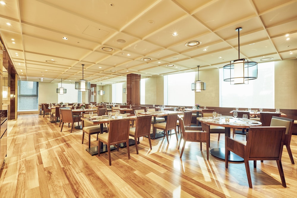 Crown Park Hotel Seoul 57/71